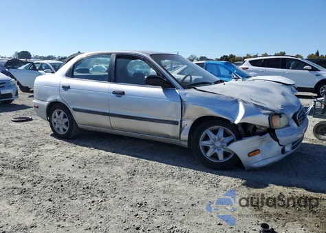 2001 Suzuki Esteem Gl из США, поврежденный, VIN JS2GB41S215208522